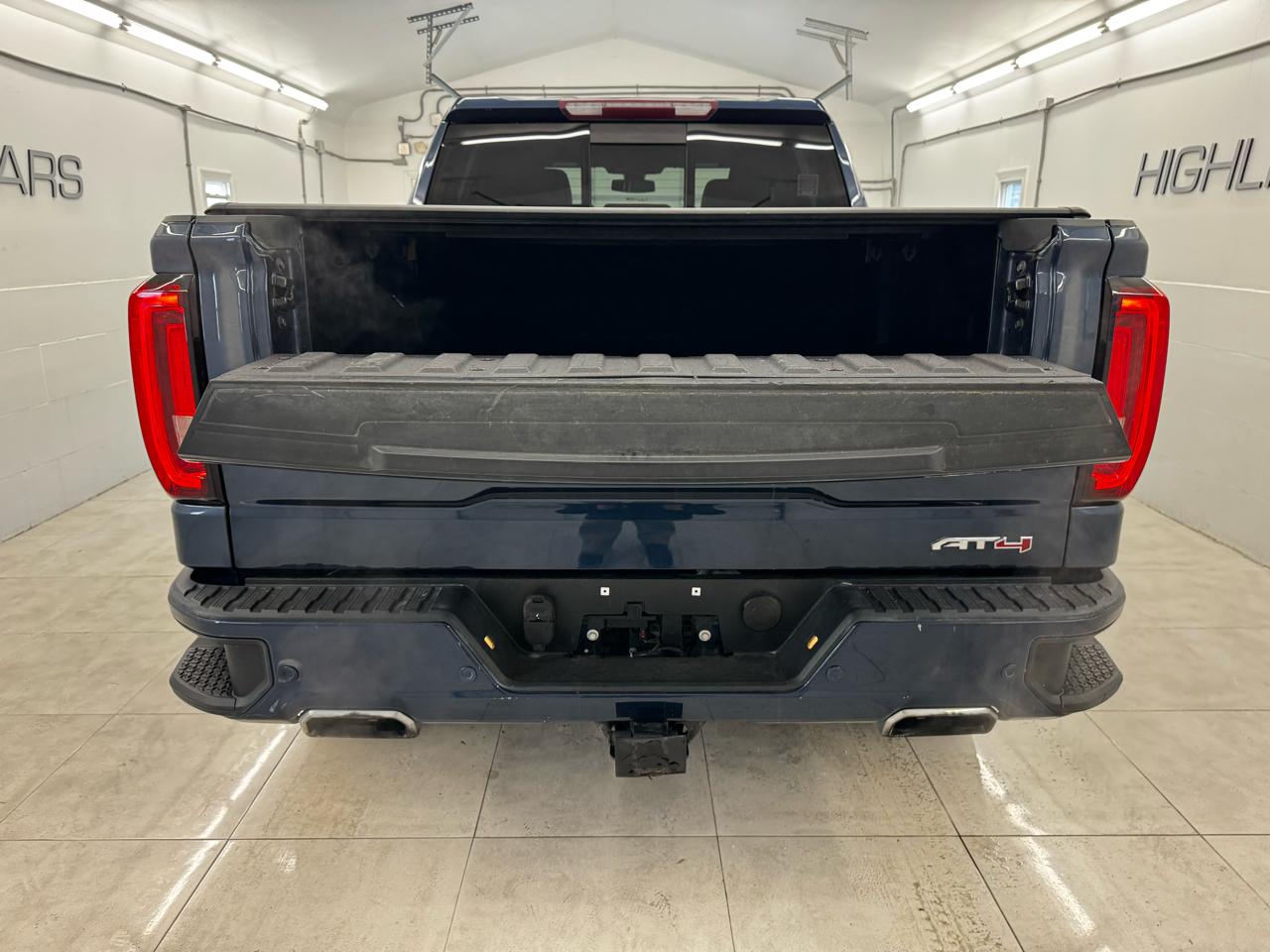 GMC Sierra 1500 4WD Crew Cab 147" AT4 2019