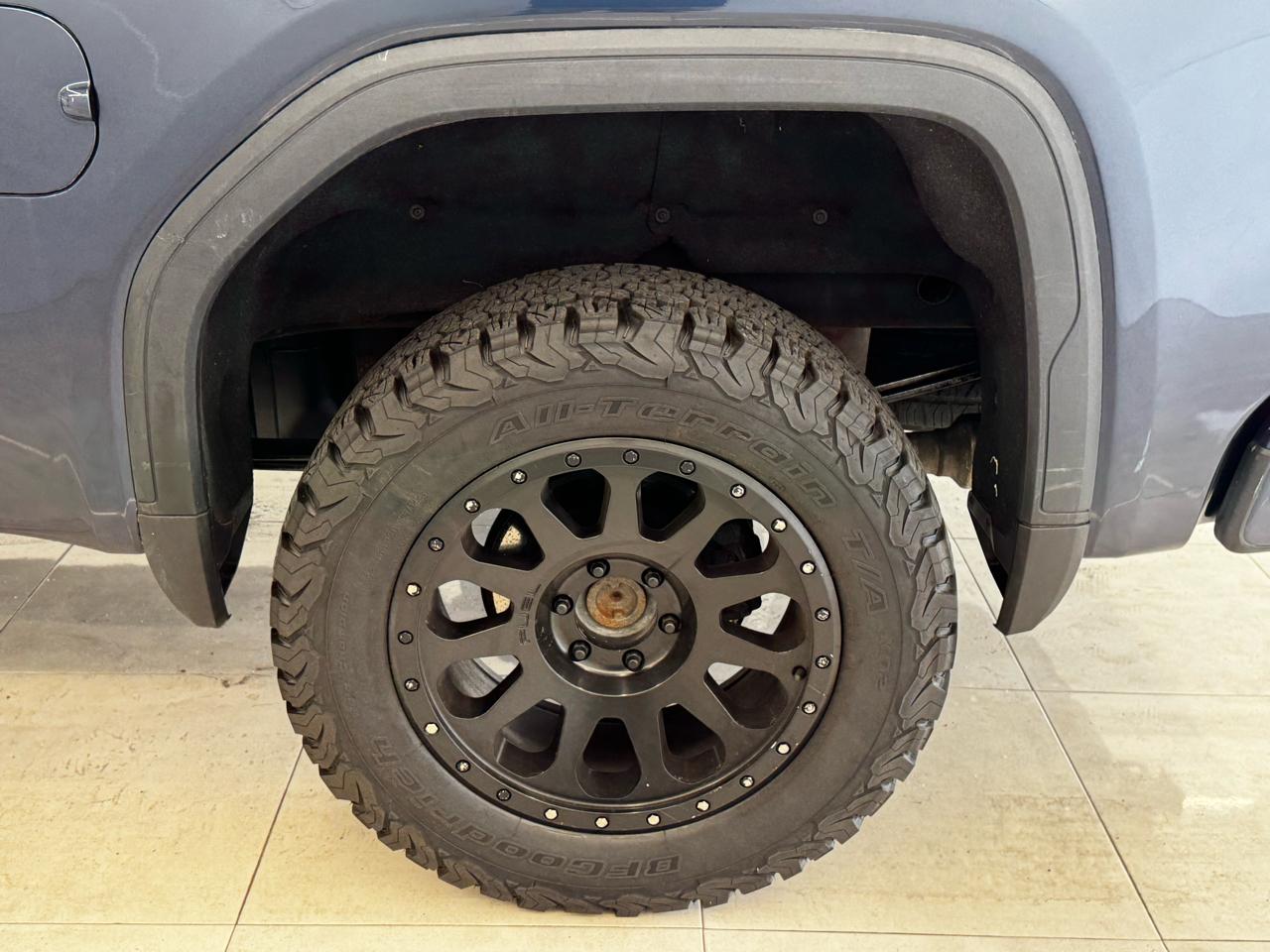GMC Sierra 1500 4WD Crew Cab 147" AT4 2019