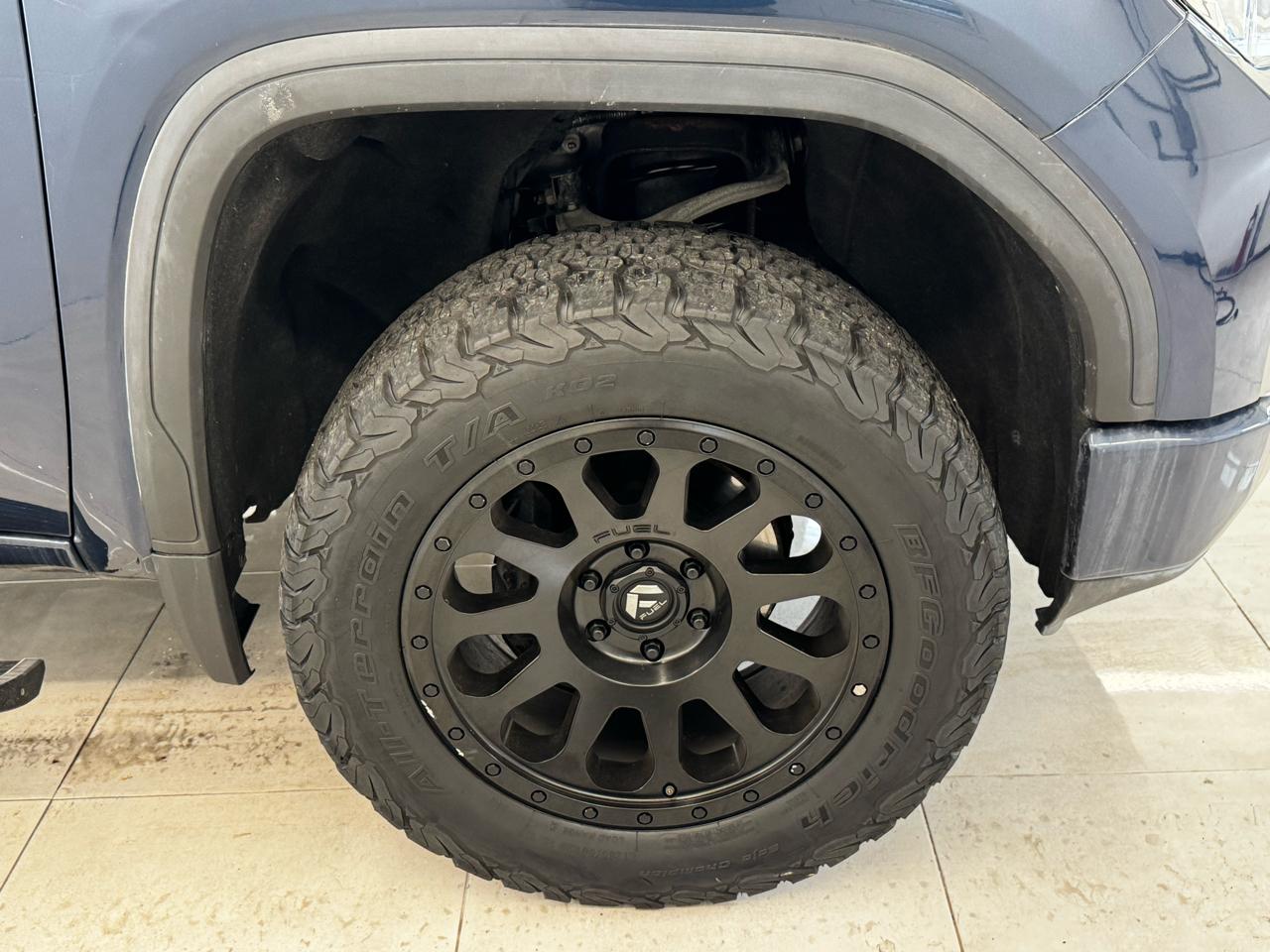 GMC Sierra 1500 4WD Crew Cab 147" AT4 2019