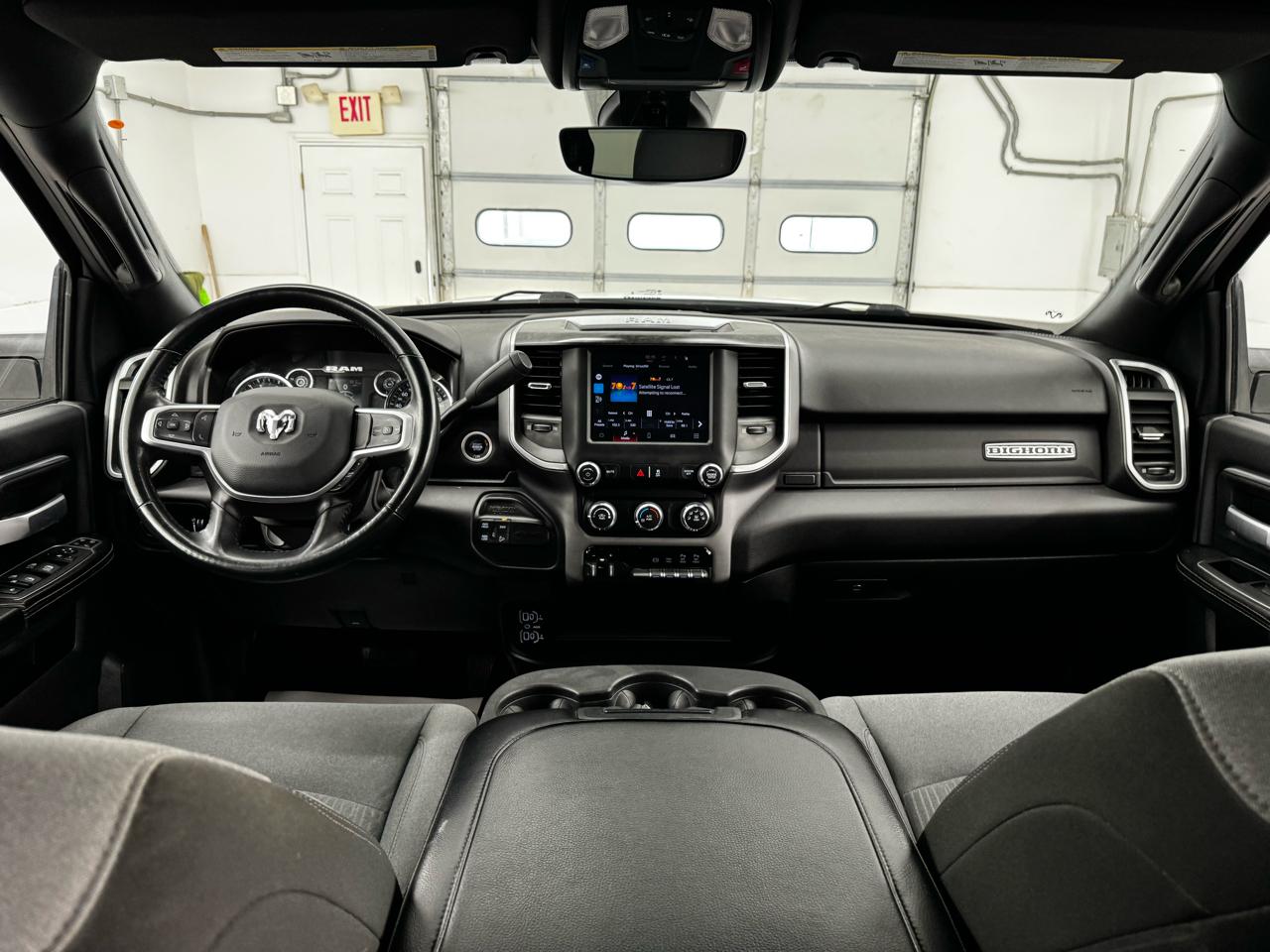 RAM 2500 Big Horn 4x4 Crew Cab 6'4" Box 2024