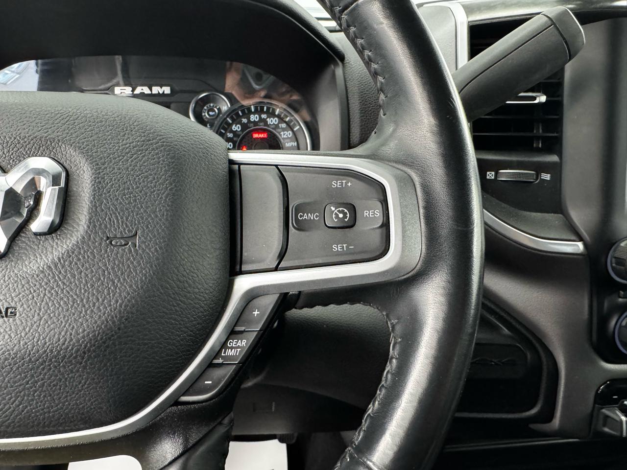 RAM 2500 Big Horn 4x4 Crew Cab 6'4" Box 2024