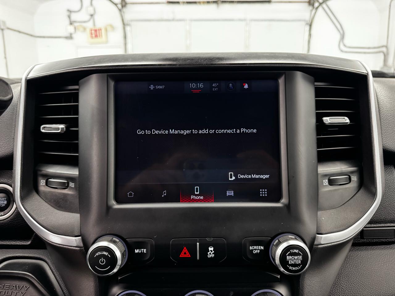 RAM 2500 Big Horn 4x4 Crew Cab 6'4" Box 2024