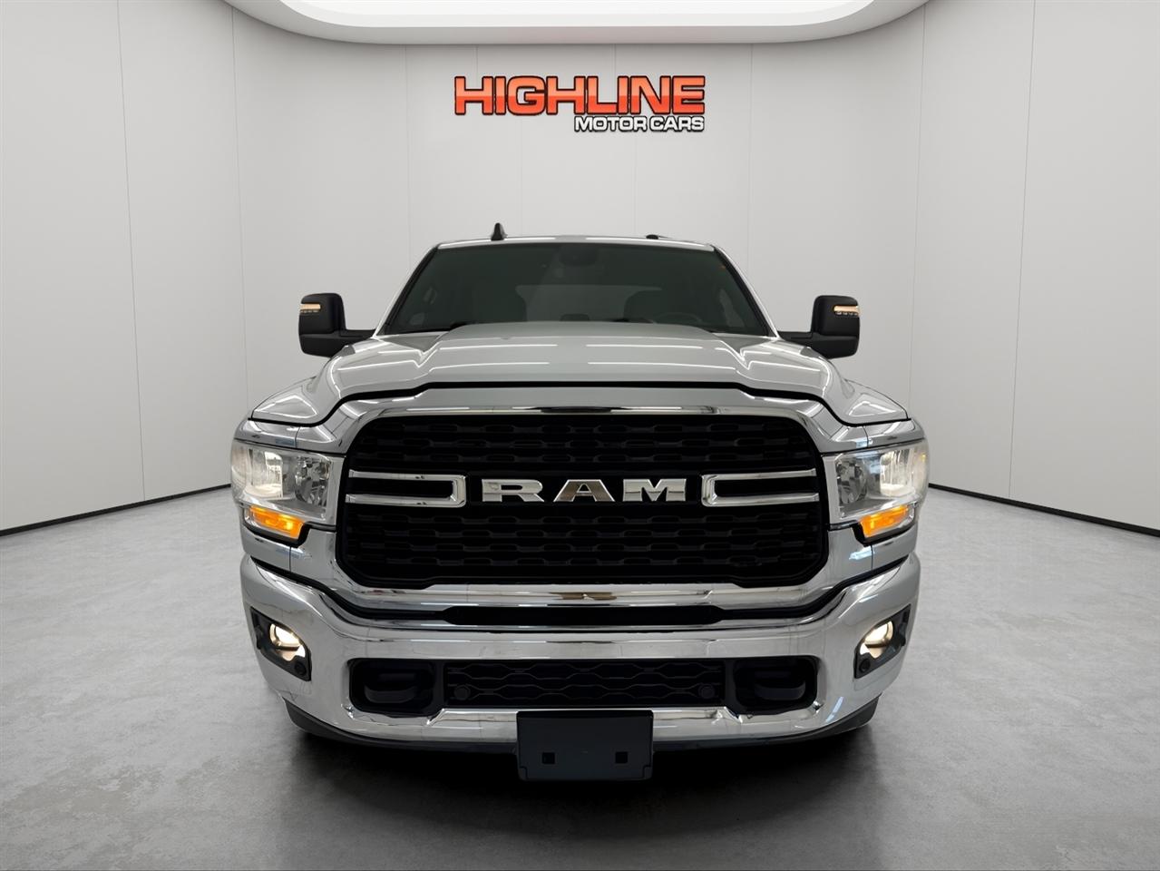 RAM 2500 Big Horn 4x4 Crew Cab 6'4" Box 2024