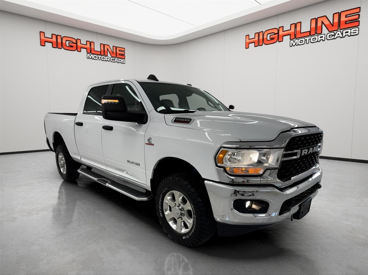 RAM 2500 Big Horn 4x4 Crew Cab 6'4" Box 2024