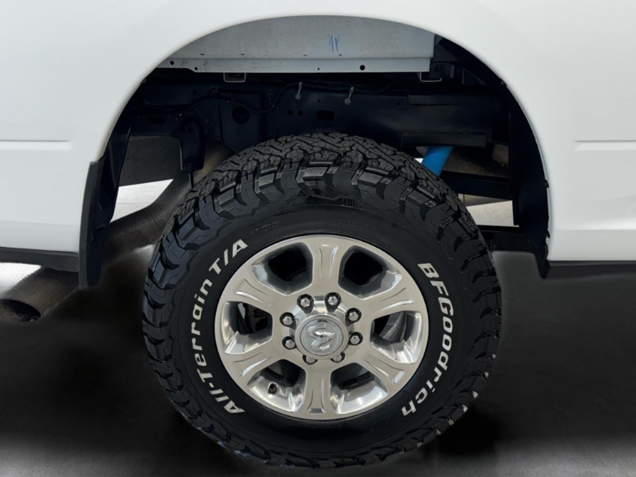 RAM 2500 Big Horn 4x4 Crew Cab 6'4" Box 2024