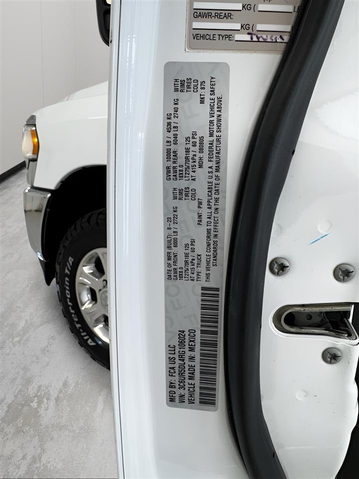 RAM 2500 Big Horn 4x4 Crew Cab 6'4" Box 2024