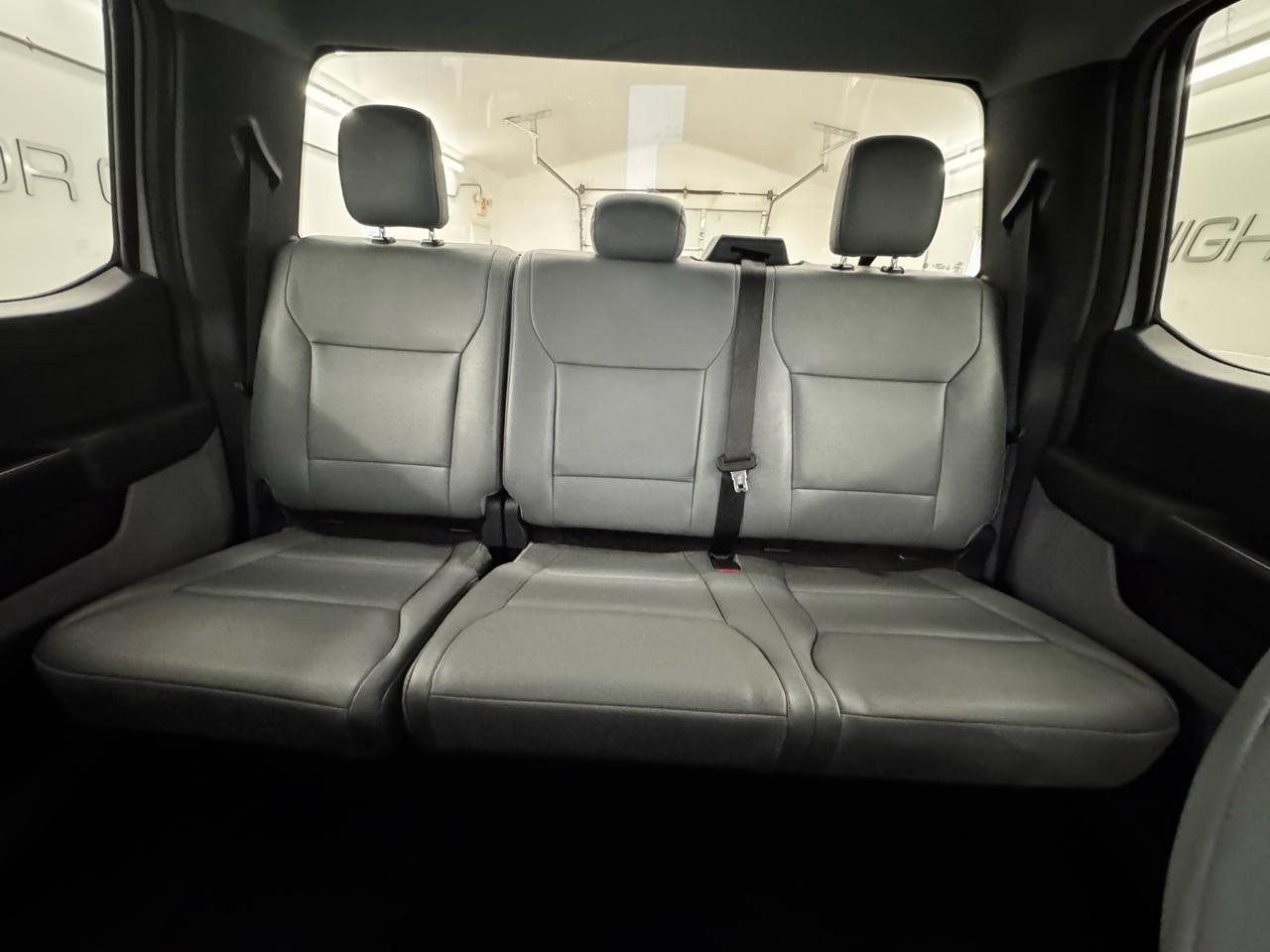 Ford F-150 Lightning LARIAT 4WD SuperCrew 5.5' Box 2022