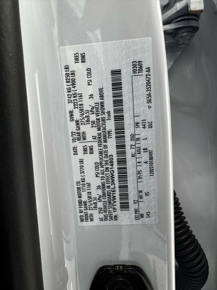 Ford F-150 Lightning LARIAT 4WD SuperCrew 5.5' Box 2022