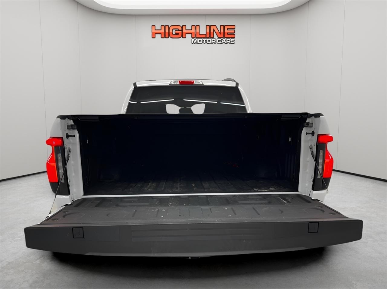 Ford F-150 Lightning LARIAT 4WD SuperCrew 5.5' Box 2022