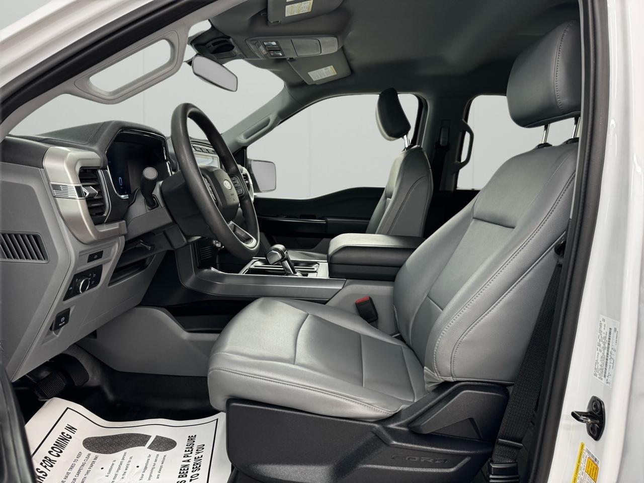 Ford F-150 Lightning LARIAT 4WD SuperCrew 5.5' Box 2022