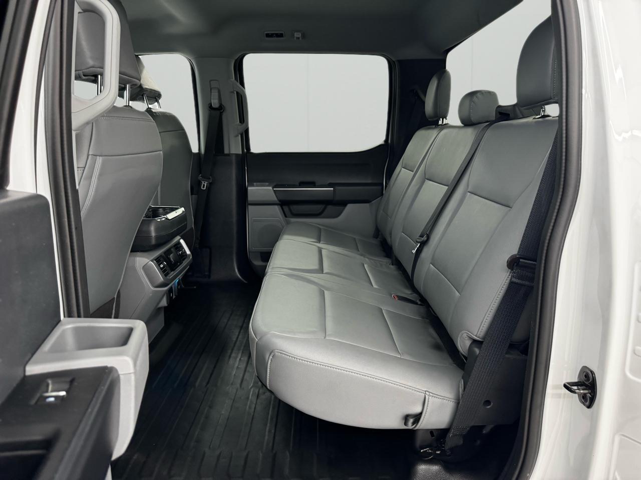 Ford F-150 Lightning LARIAT 4WD SuperCrew 5.5' Box 2022