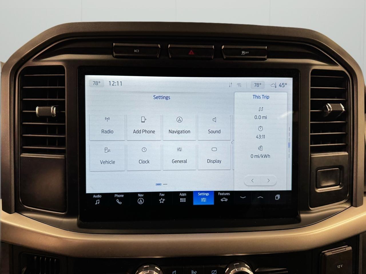 Ford F-150 Lightning LARIAT 4WD SuperCrew 5.5' Box 2022