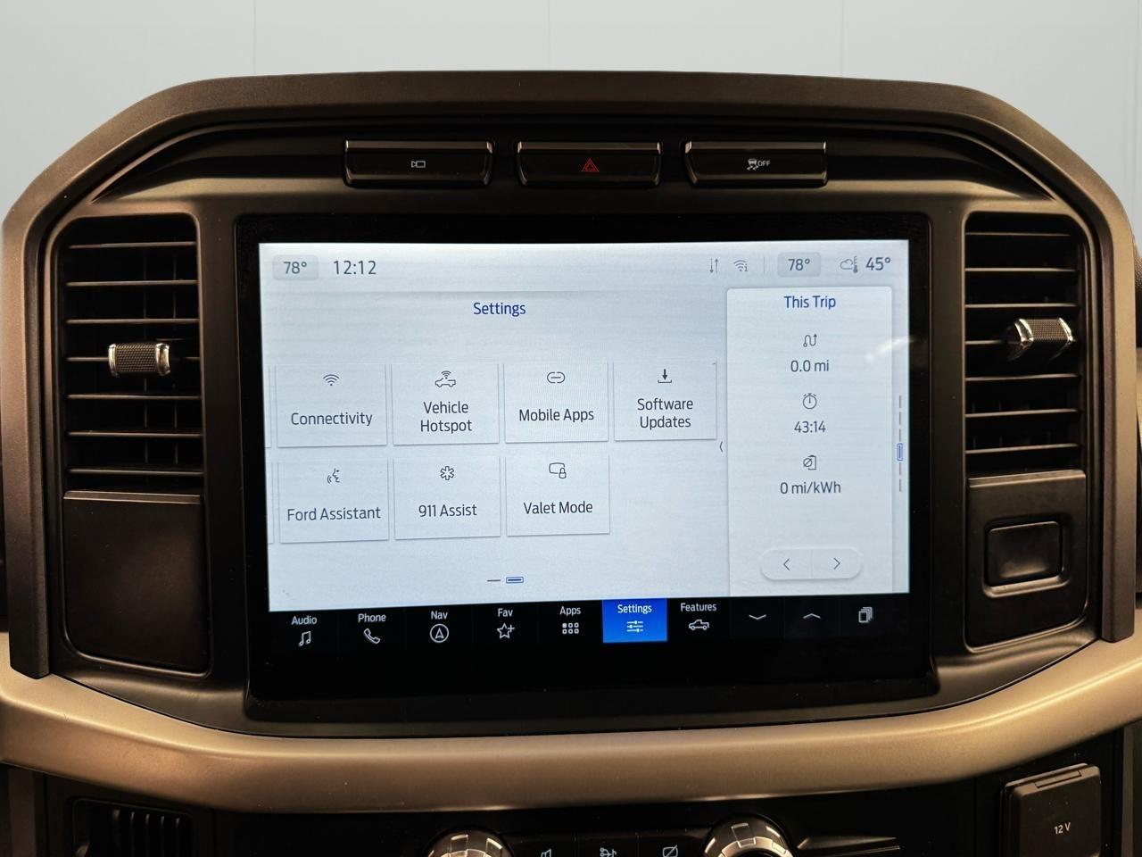 Ford F-150 Lightning LARIAT 4WD SuperCrew 5.5' Box 2022