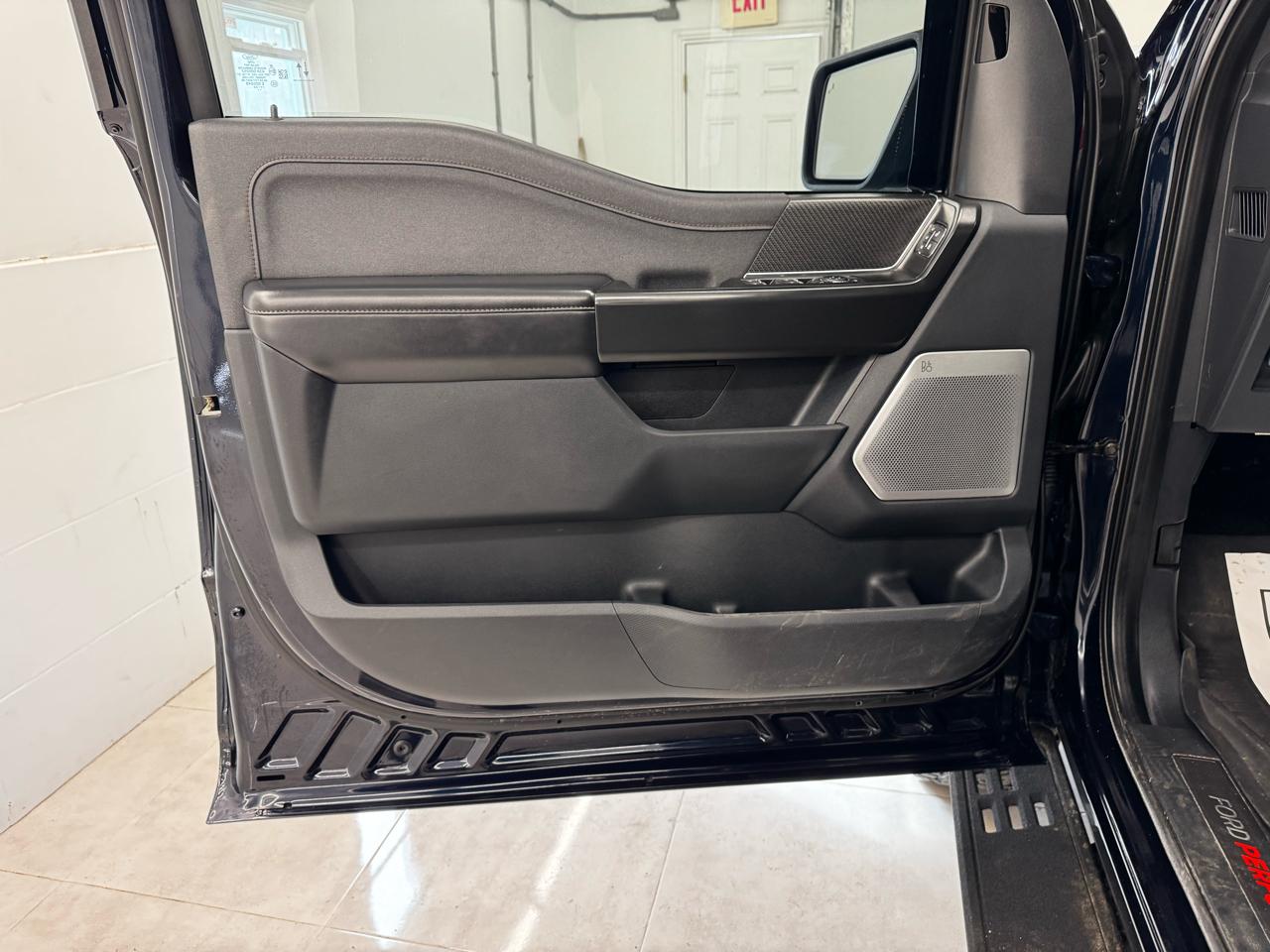 Ford F-150 Raptor 4WD SuperCrew 5.5' Box 2022