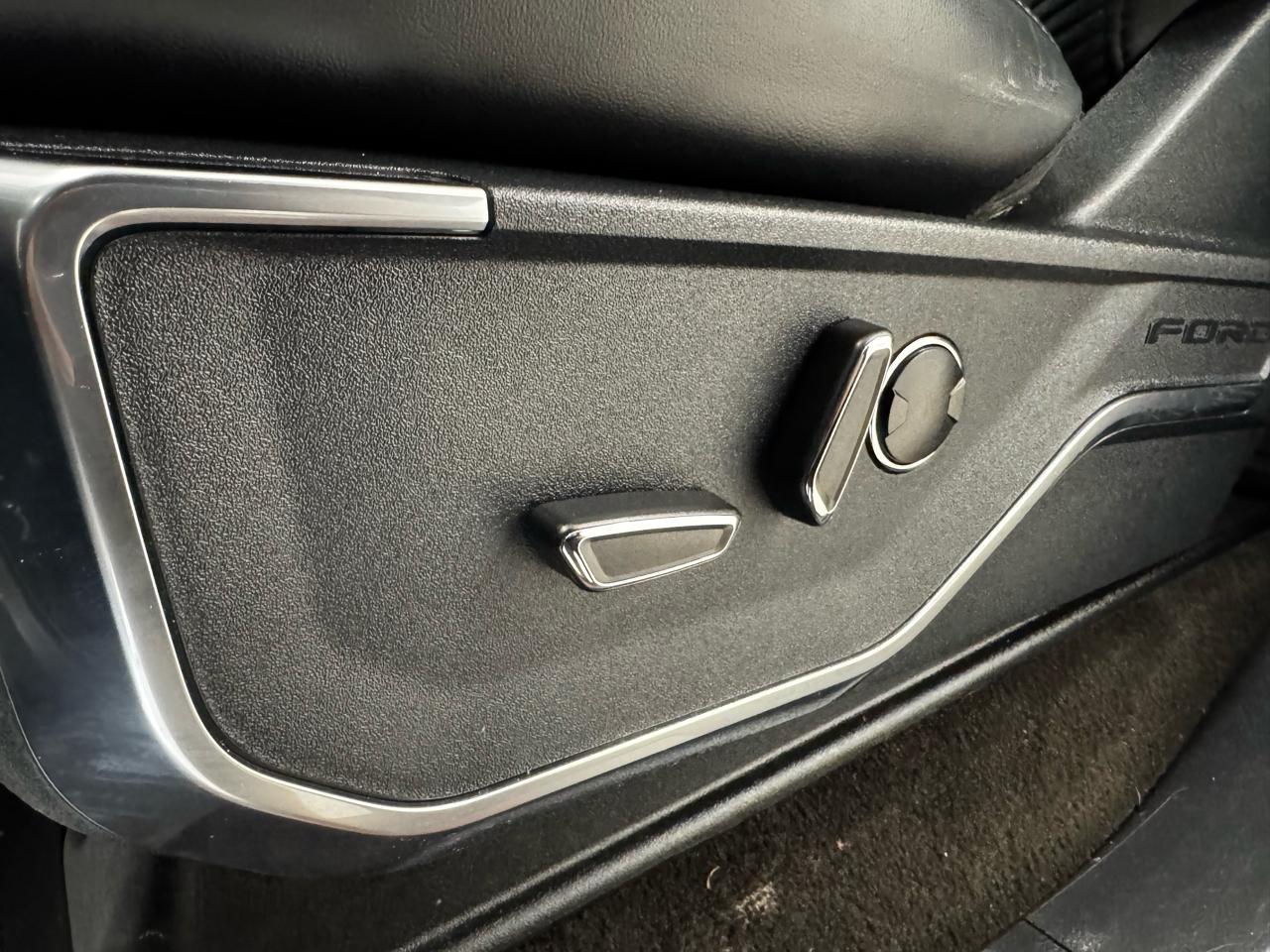 Ford F-150 Raptor SuperCrew 4WD 2022