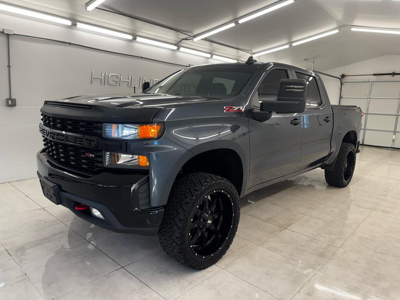 2019 Chevrolet Silverado 1500 4WD Crew Cab 147" Custom Trail Boss