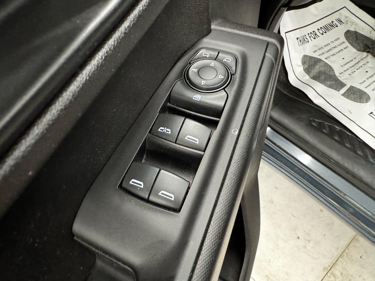 Chevrolet Silverado 1500 4WD Crew Cab 147" Custom Trail Boss 2019