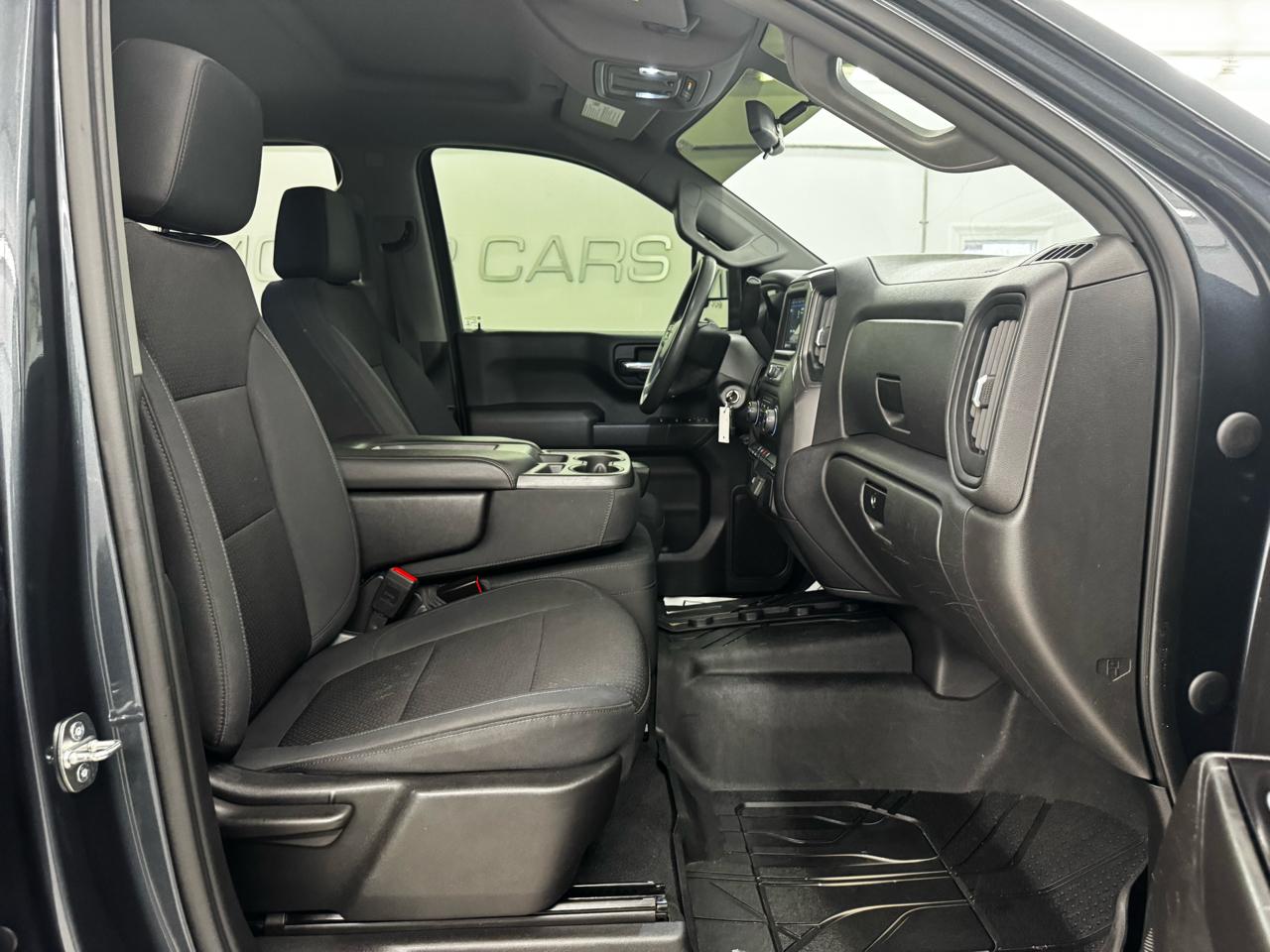 Chevrolet Silverado 1500 4WD Crew Cab 147" Custom Trail Boss 2019