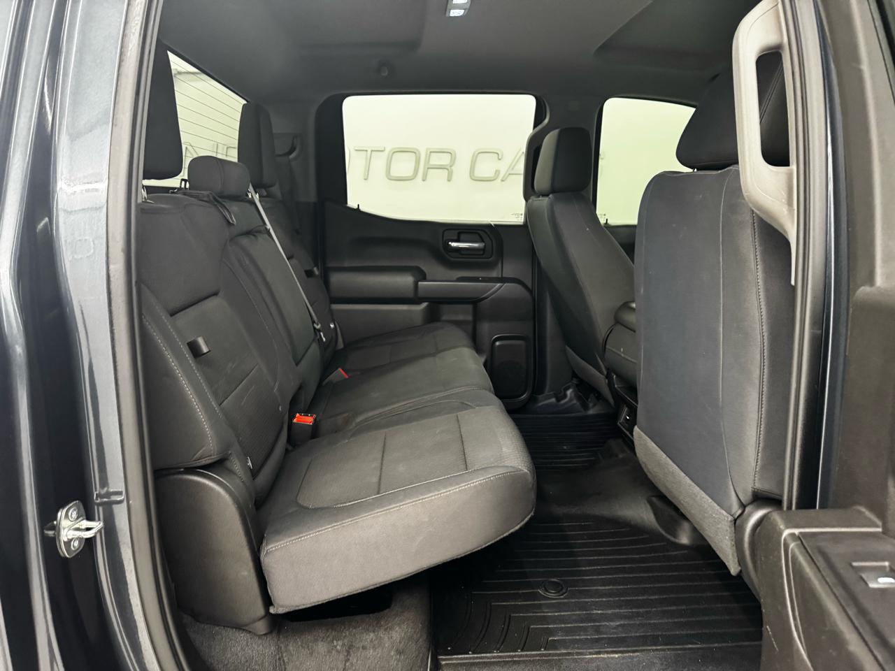 Chevrolet Silverado 1500 4WD Crew Cab 147" Custom Trail Boss 2019