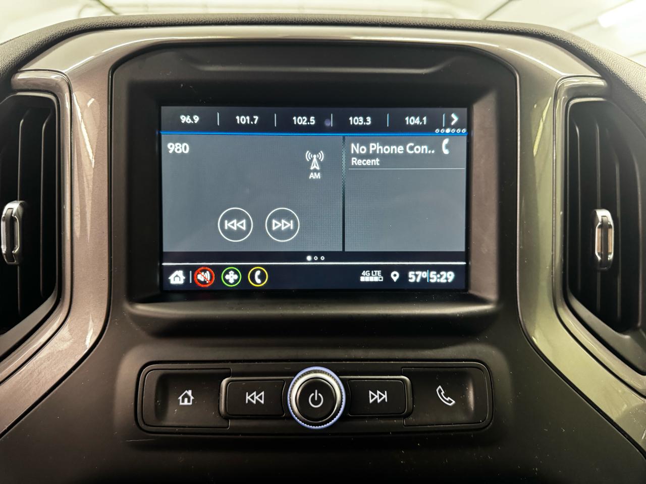 Chevrolet Silverado 1500 4WD Crew Cab 147" Custom Trail Boss 2019