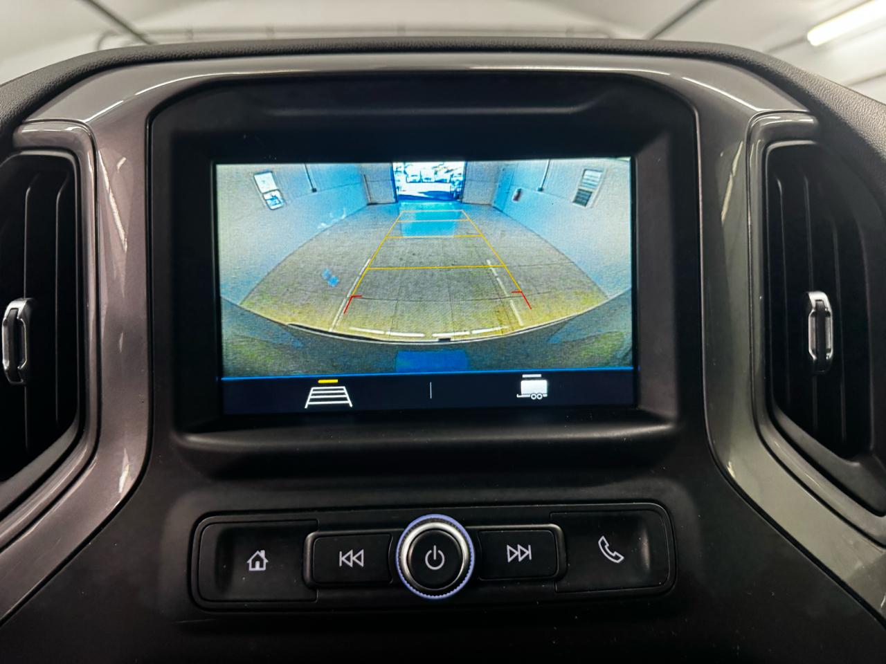 Chevrolet Silverado 1500 4WD Crew Cab 147" Custom Trail Boss 2019