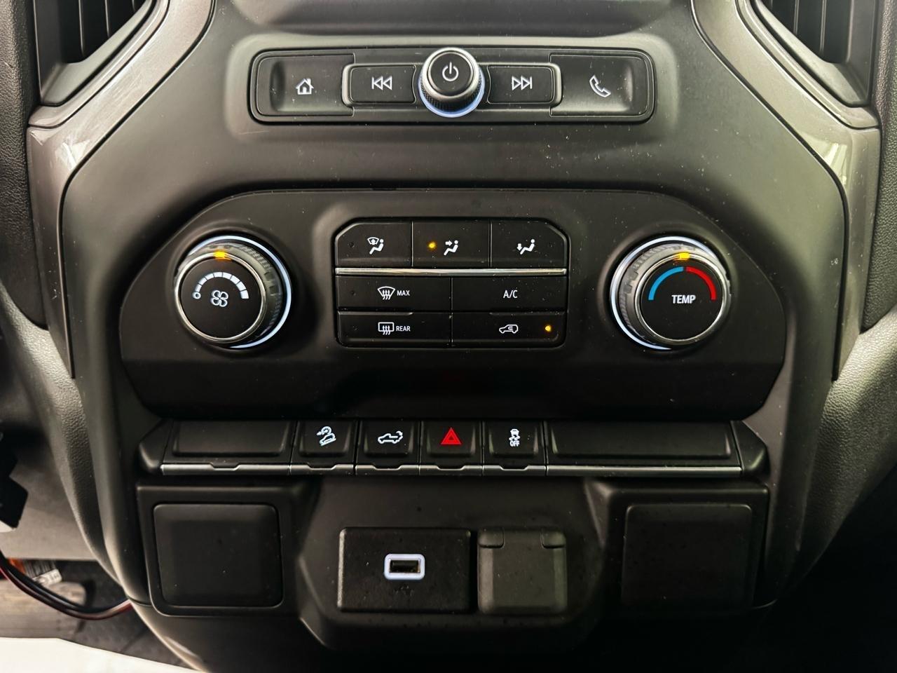 Chevrolet Silverado 1500 4WD Crew Cab 147" Custom Trail Boss 2019