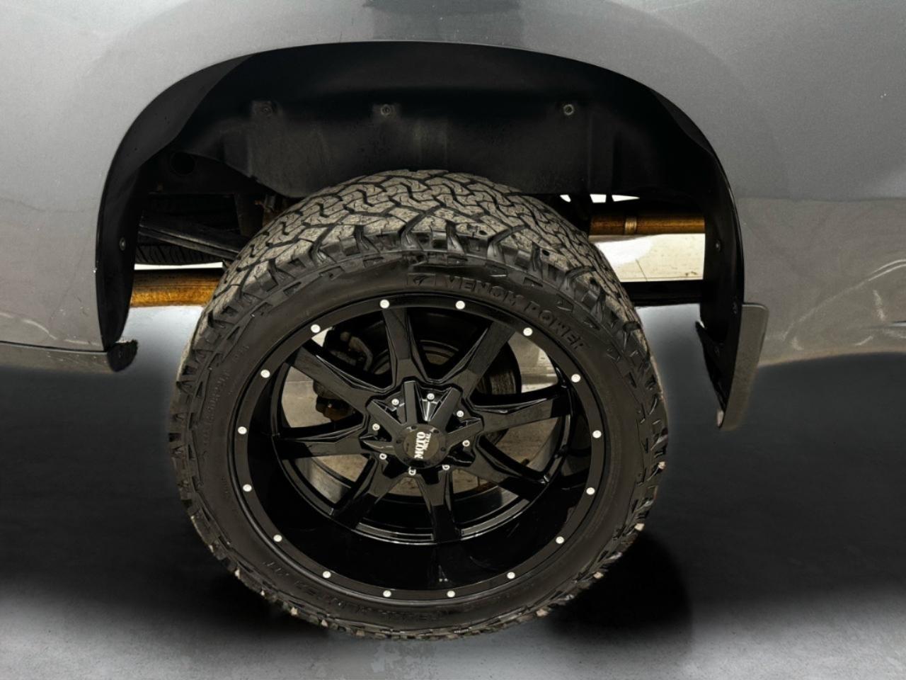 Chevrolet Silverado 1500 4WD Crew Cab 147" Custom Trail Boss 2019