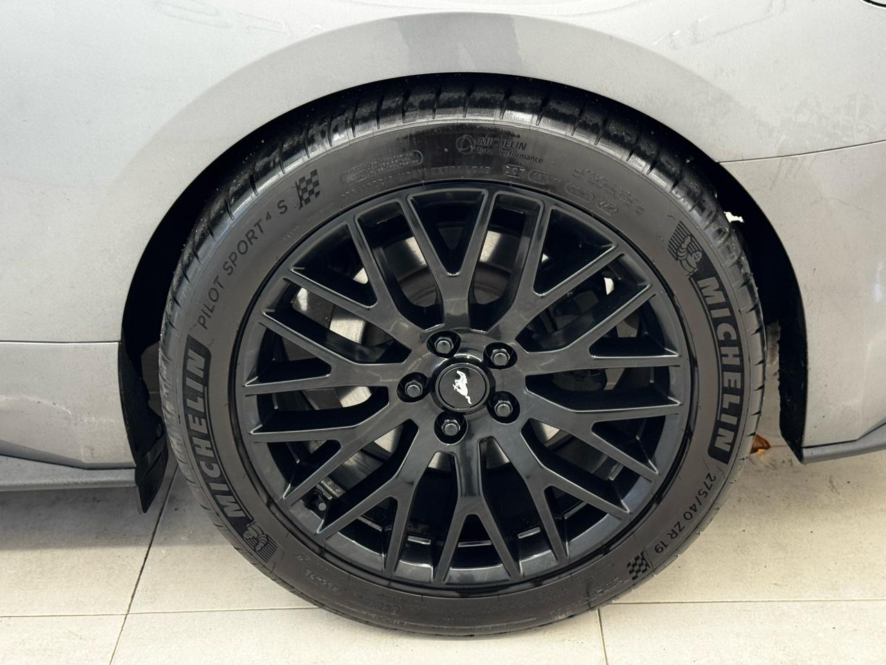 Ford Mustang GT Fastback 2021