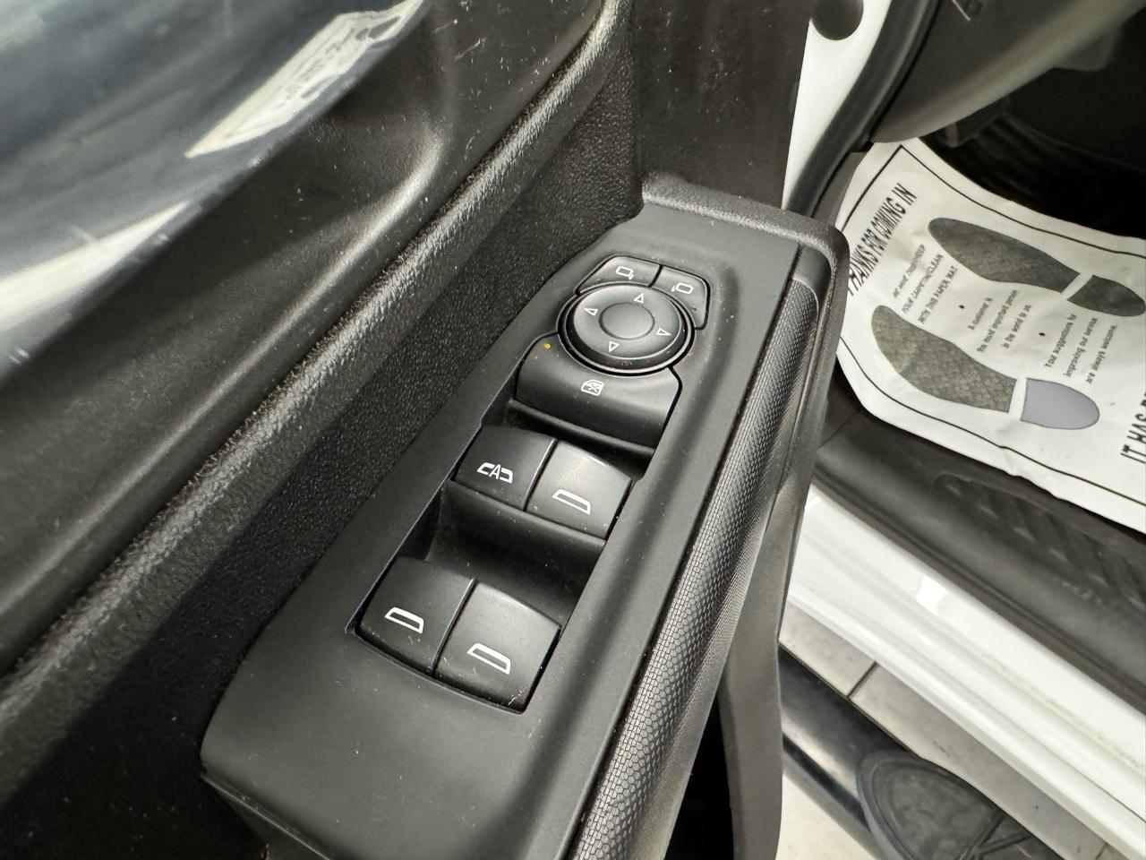 Chevrolet Silverado 2500HD 4WD Crew Cab 159" Custom 2022