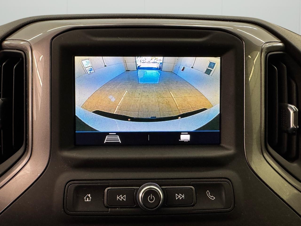 Chevrolet Silverado 2500HD 4WD Crew Cab 159" Custom 2022