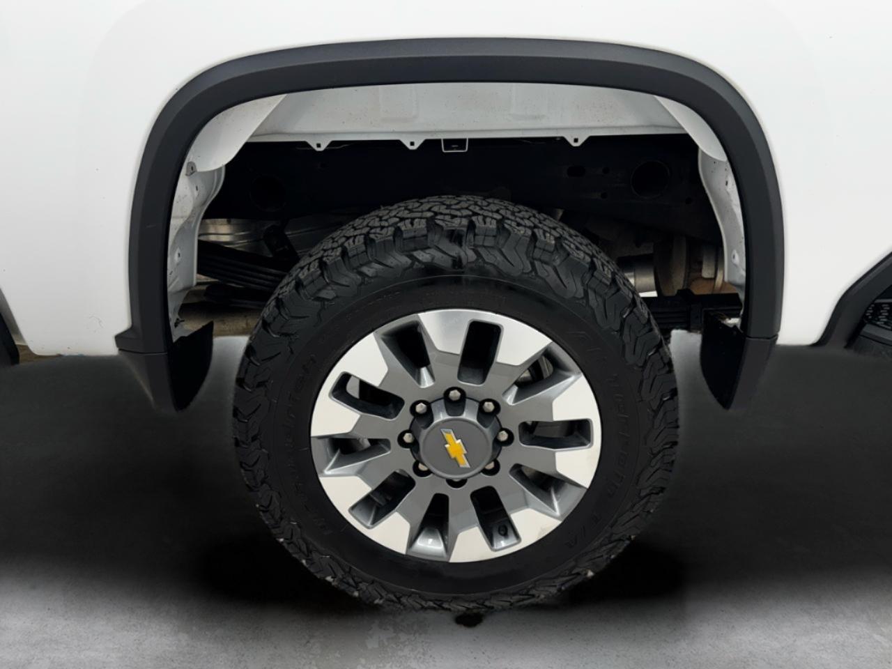 Chevrolet Silverado 2500HD 4WD Crew Cab 159" Custom 2022