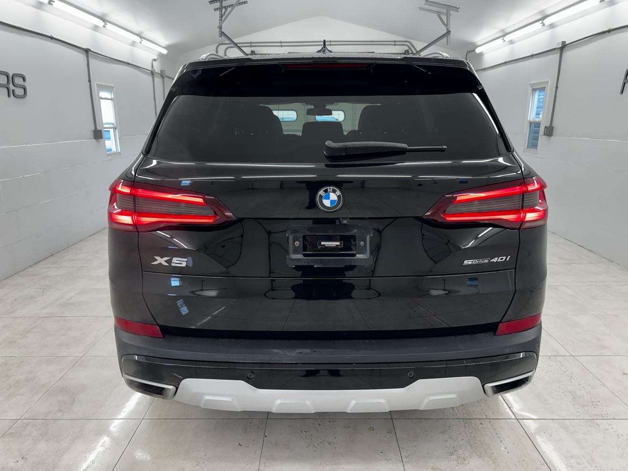 BMW X5 sDrive40i Sports Activity Vehicle 2020