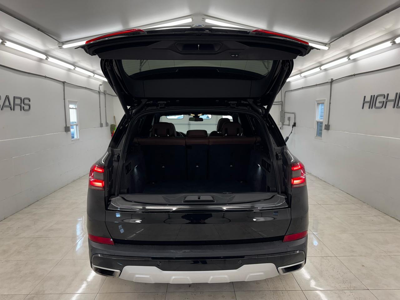 BMW X5 sDrive40i Sports Activity Vehicle 2020