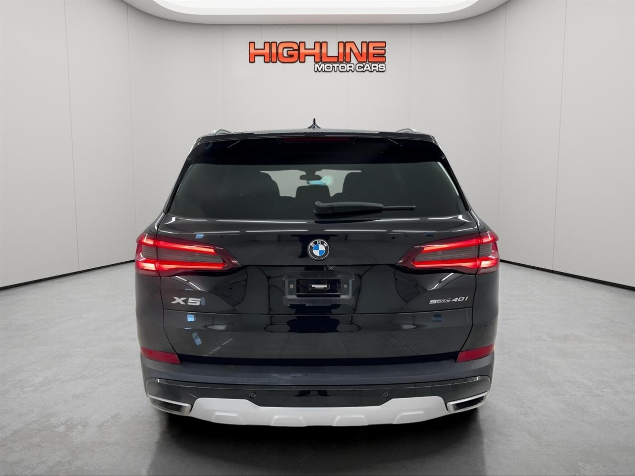 BMW X5 sDrive40i Sports Activity Vehicle 2020
