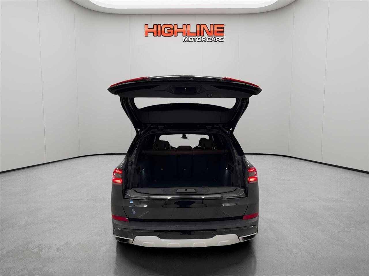 BMW X5 sDrive40i Sports Activity Vehicle 2020