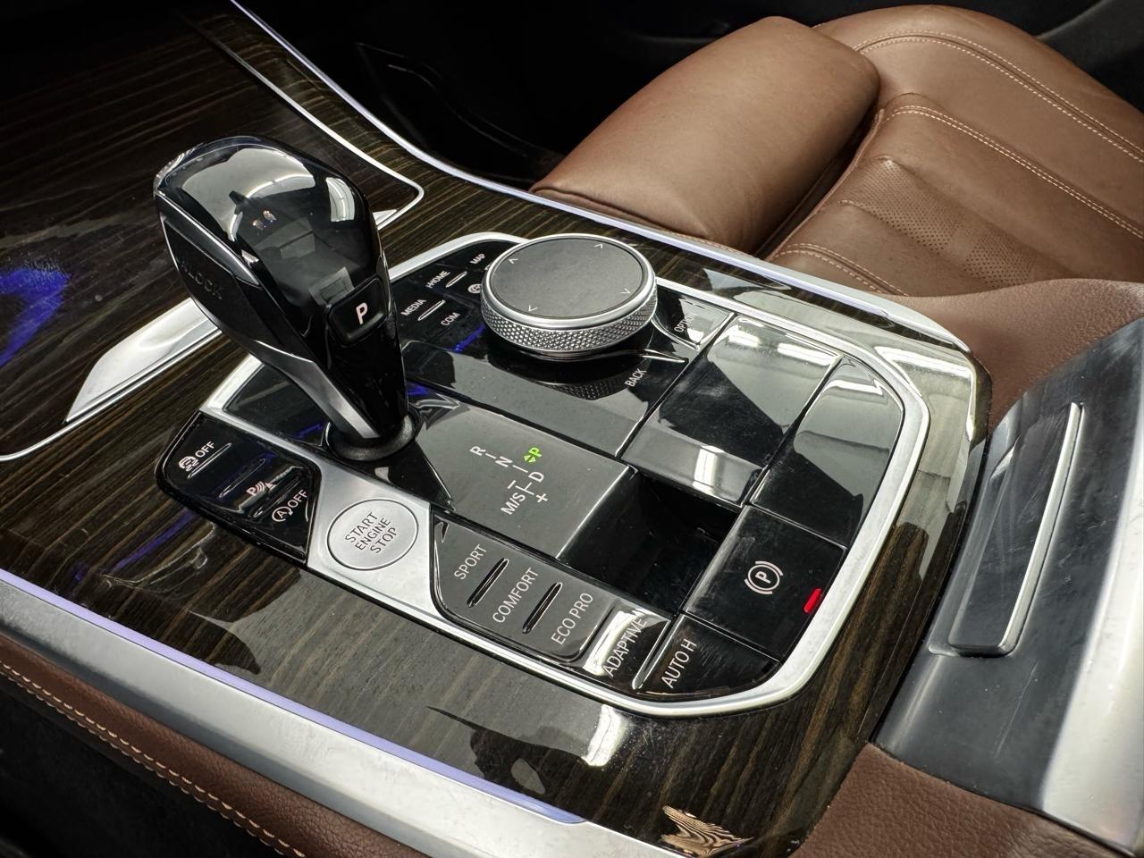 BMW X5 sDrive40i Sports Activity Vehicle 2020