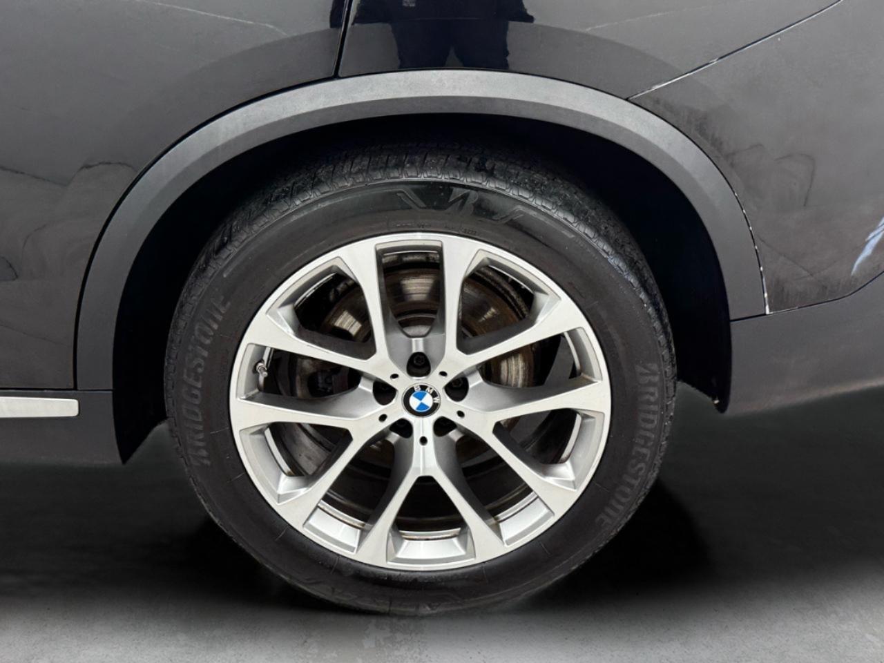 BMW X5 sDrive40i Sports Activity Vehicle 2020