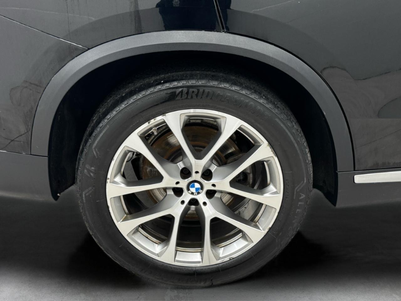 BMW X5 sDrive40i Sports Activity Vehicle 2020