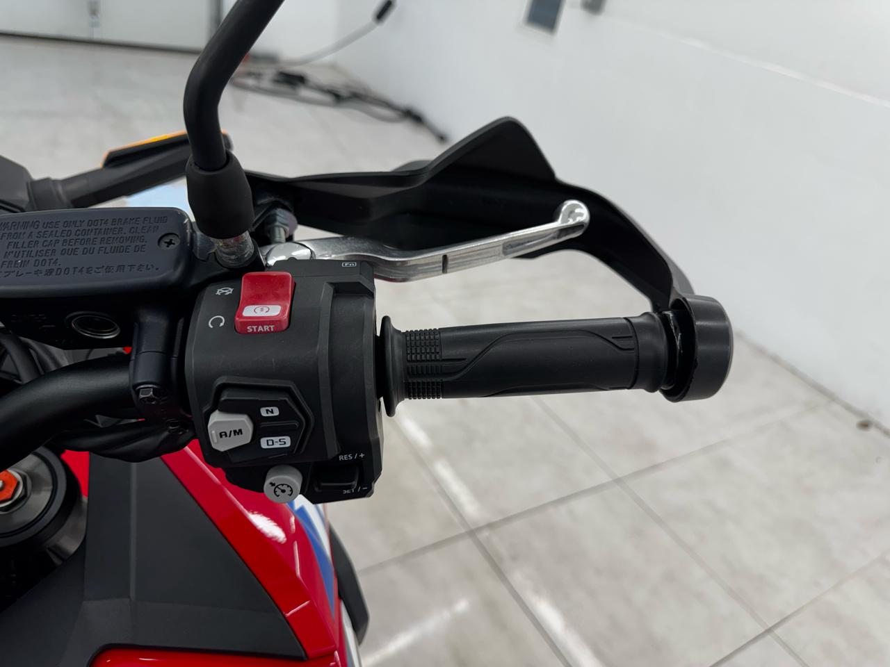 Honda Africa Twin  2024