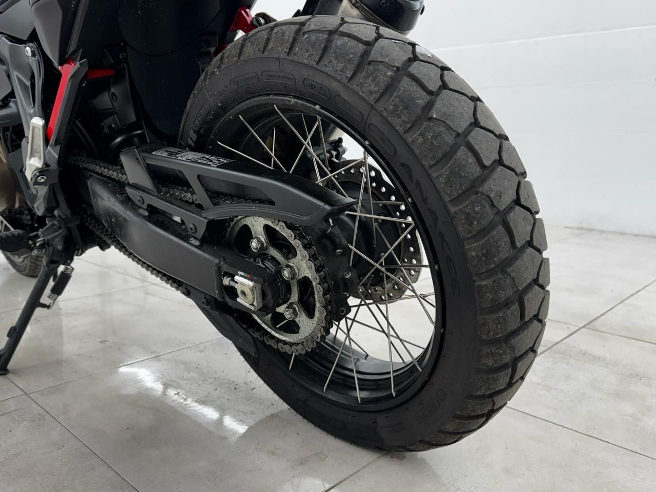 Honda Africa Twin  2024