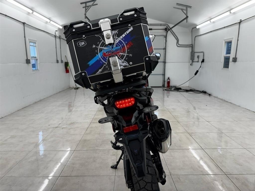Honda Africa Twin  2024