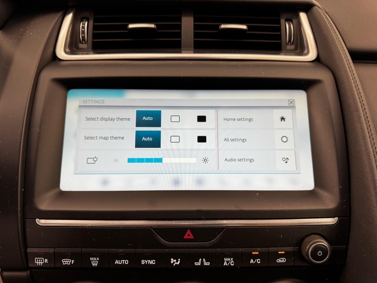 Jaguar E-Pace P250 AWD SE 2019