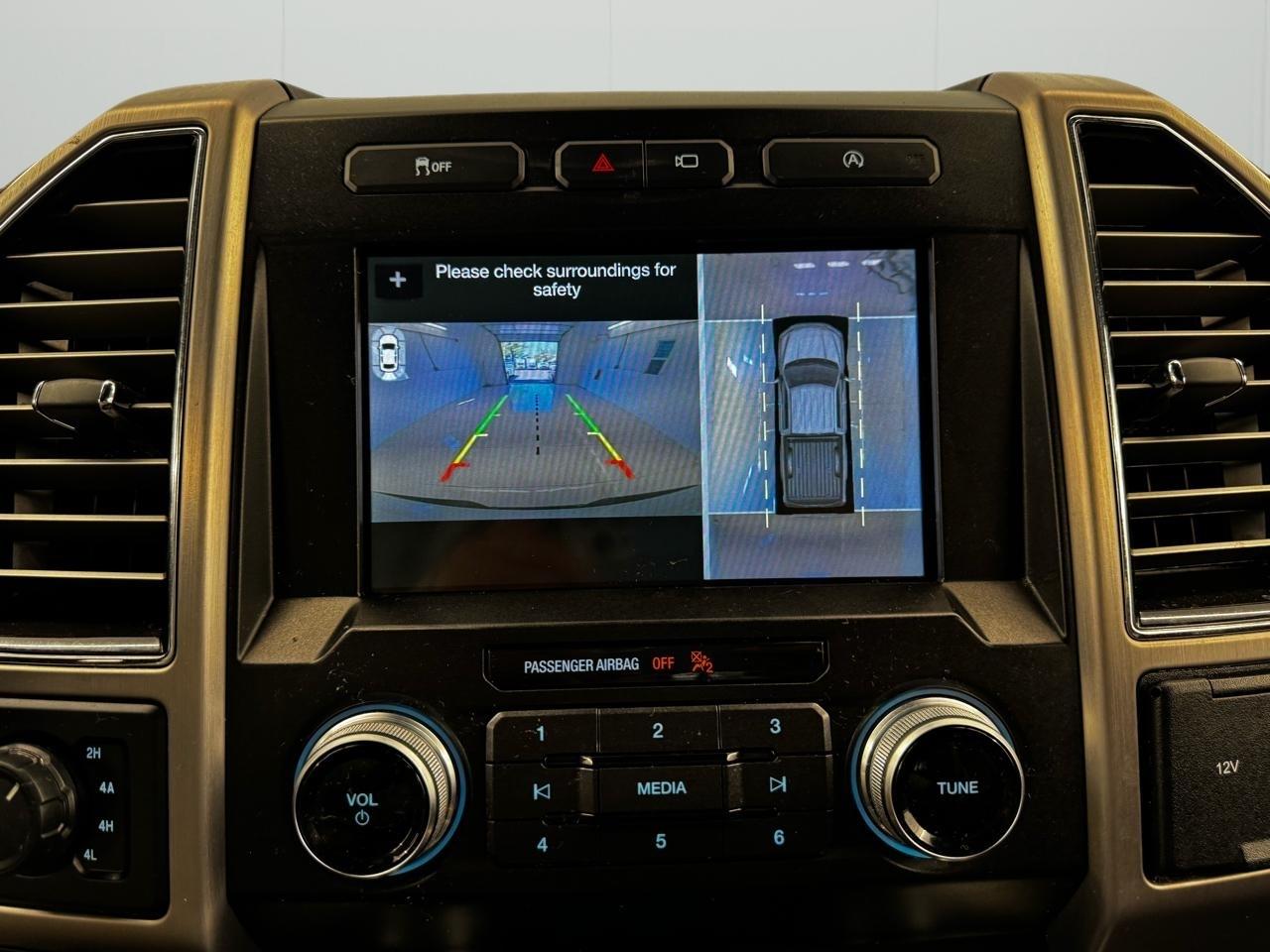 Ford F-150 Platinum 4WD SuperCrew 5.5' Box 2019