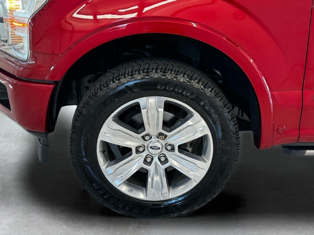 Ford F-150 Platinum 4WD SuperCrew 5.5' Box 2019