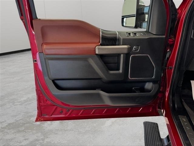 Ford F-150 Platinum 4WD SuperCrew 5.5' Box 2019