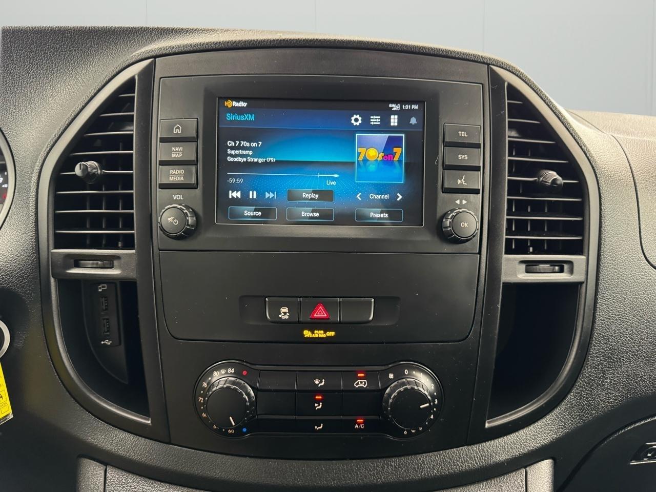 Mercedes-Benz Metris Cargo Van Standard Roof 135" Wheelbase 2022