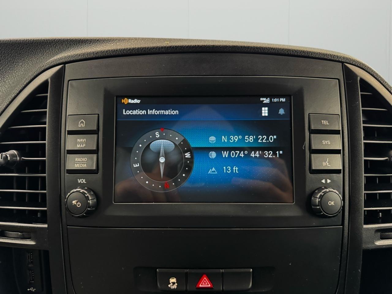 Mercedes-Benz Metris Cargo Van Standard Roof 135" Wheelbase 2022