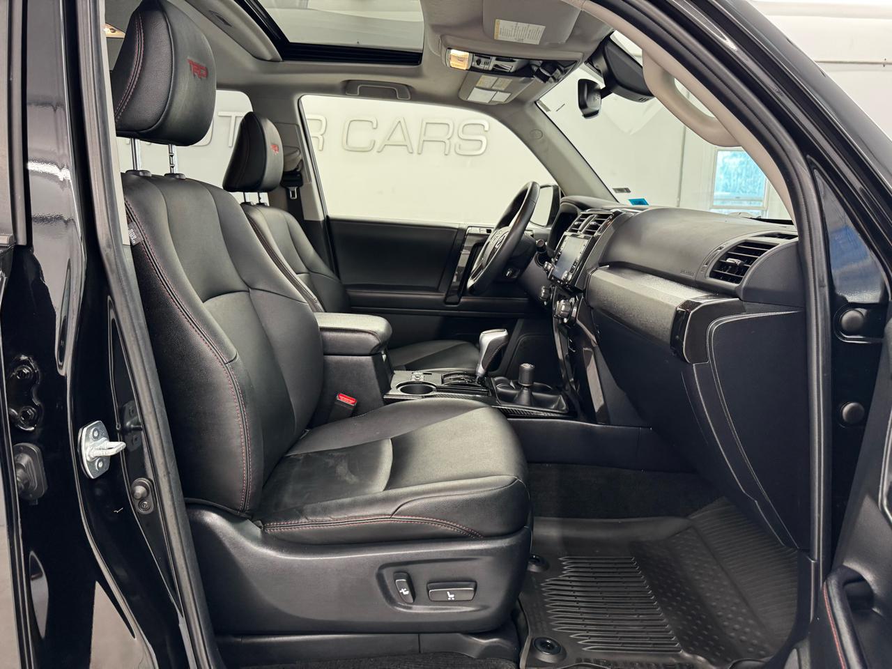 Toyota 4Runner TRD Off Road Premium 4WD (Natl) 2021