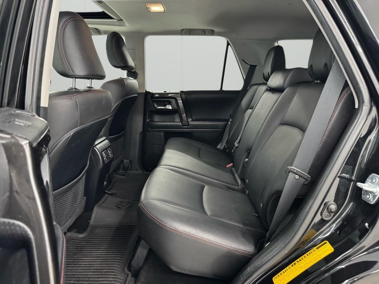 Toyota 4Runner TRD Off Road Premium 4WD (Natl) 2021