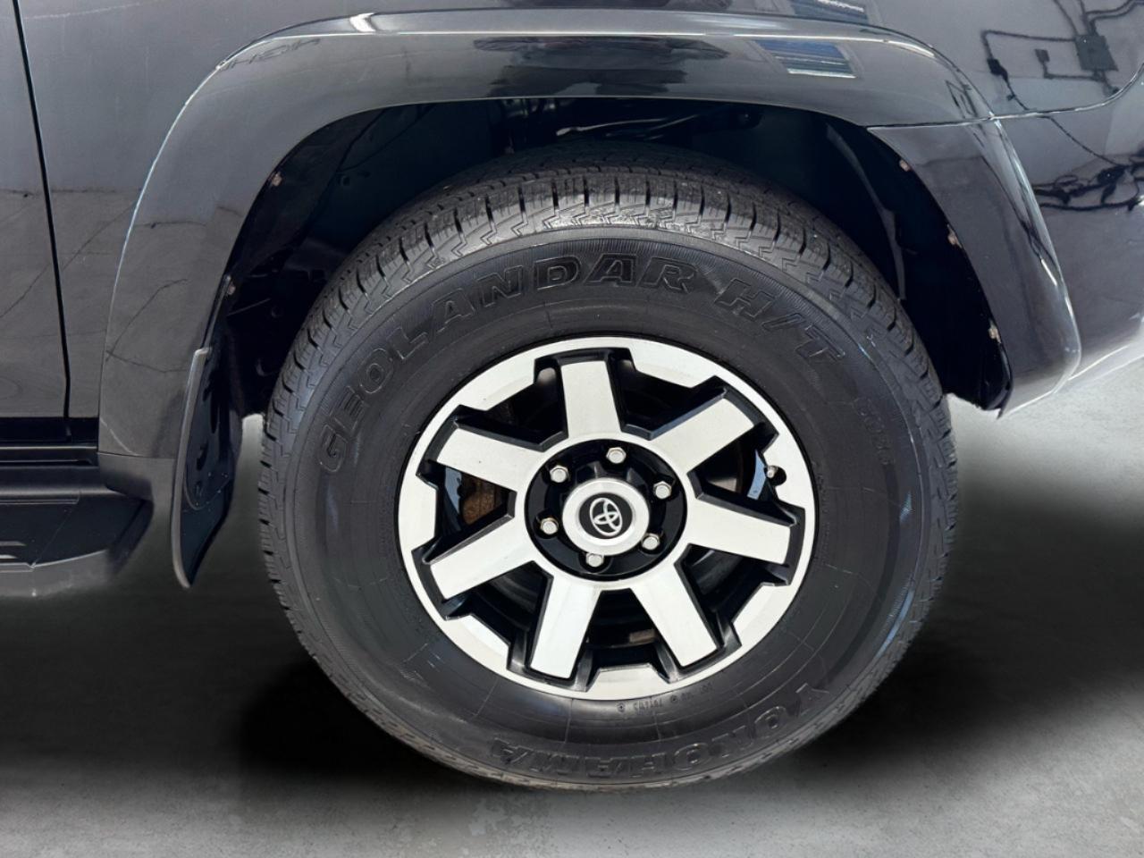 Toyota 4Runner TRD Off Road Premium 4WD (Natl) 2021